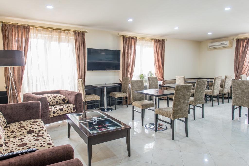 Terrace Hotel Баку Экстерьер фото